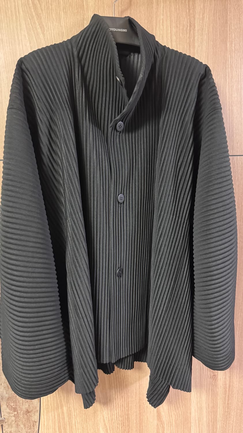 옴므플리세 25년 1월먼슬리 카이트 점퍼 블랙 3 상품이미지1