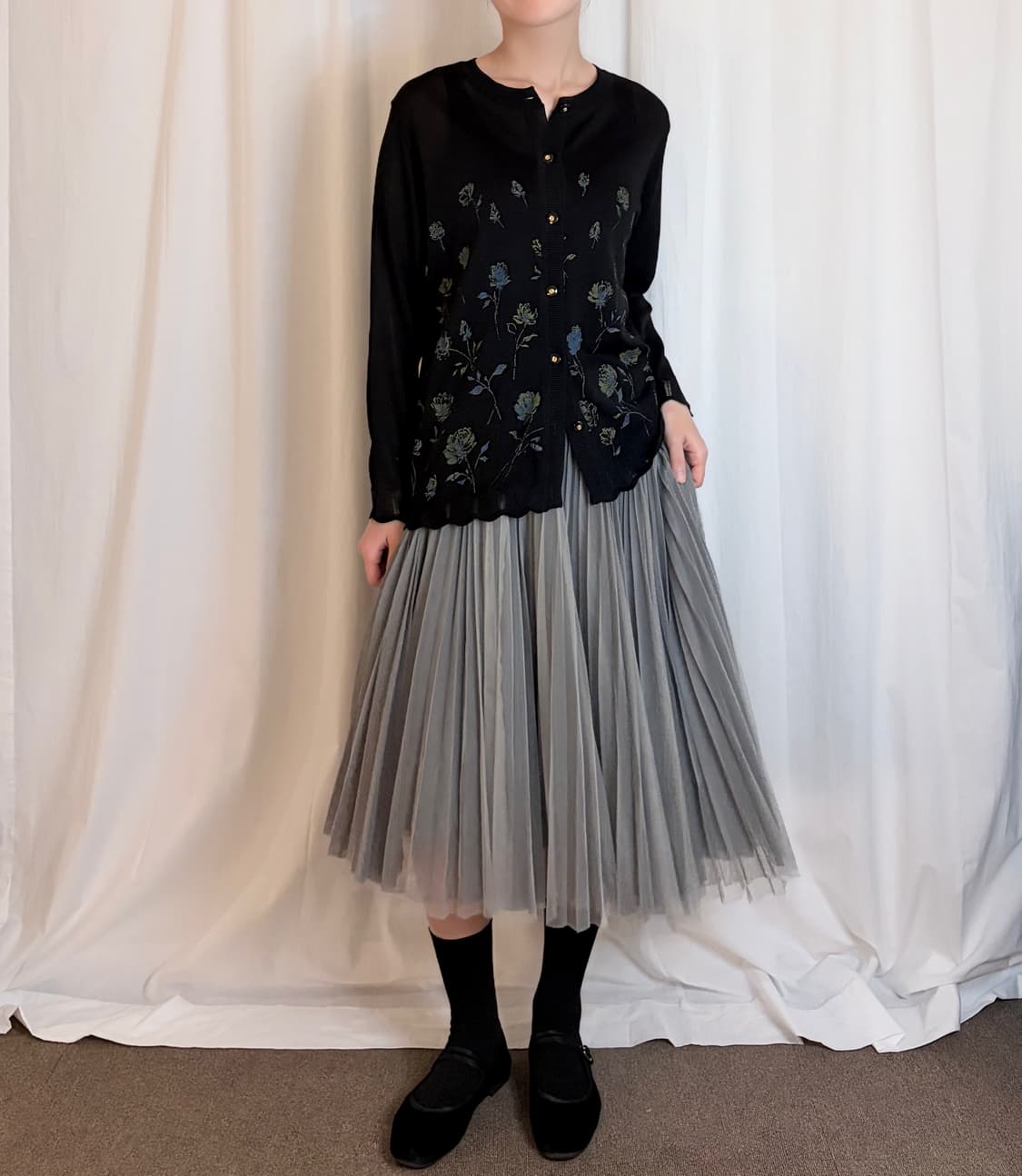 Blue Rose Knit Cardigan - Black 상품이미지3