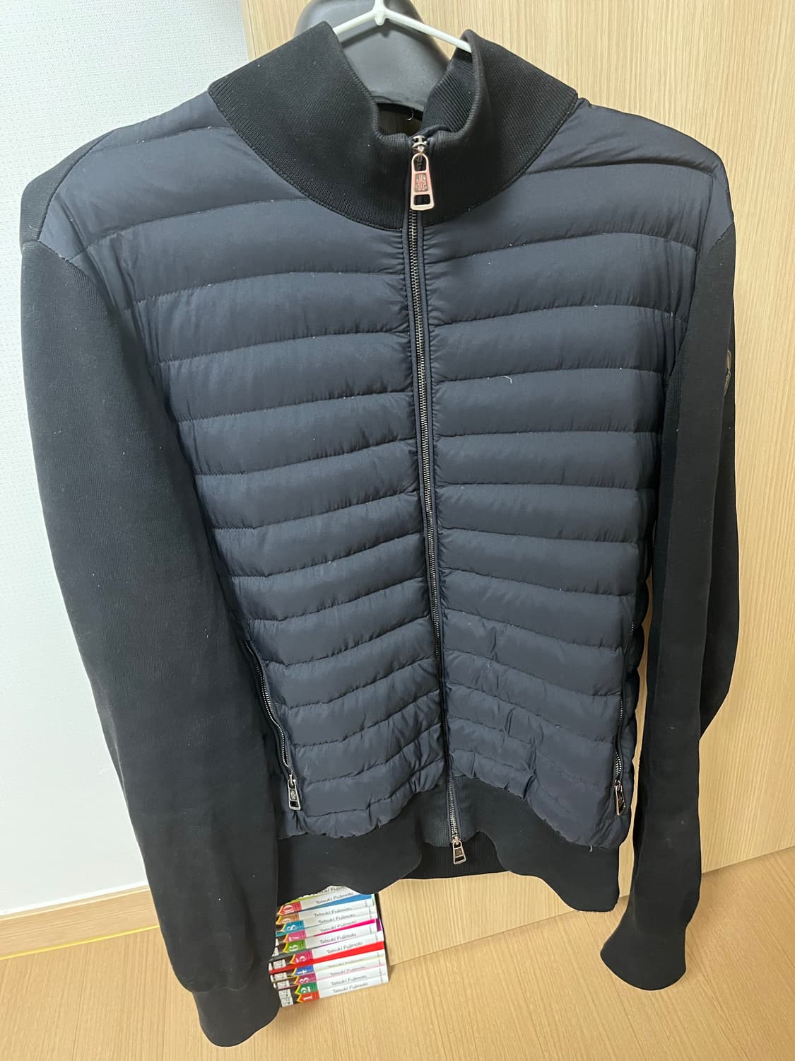 몽클레어니트패딩 블랙와펜 m 상품이미지2