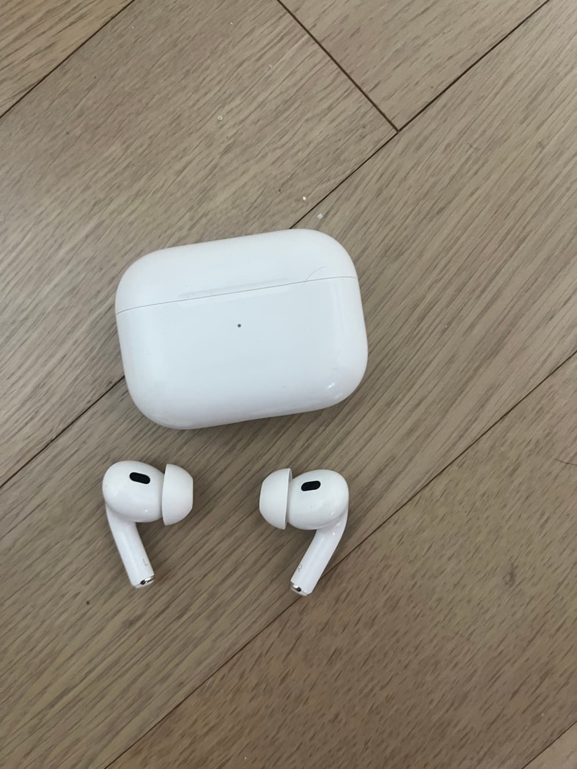 에어팟 프로 2세대 c타입 (상태 매우좋음) 상품이미지2