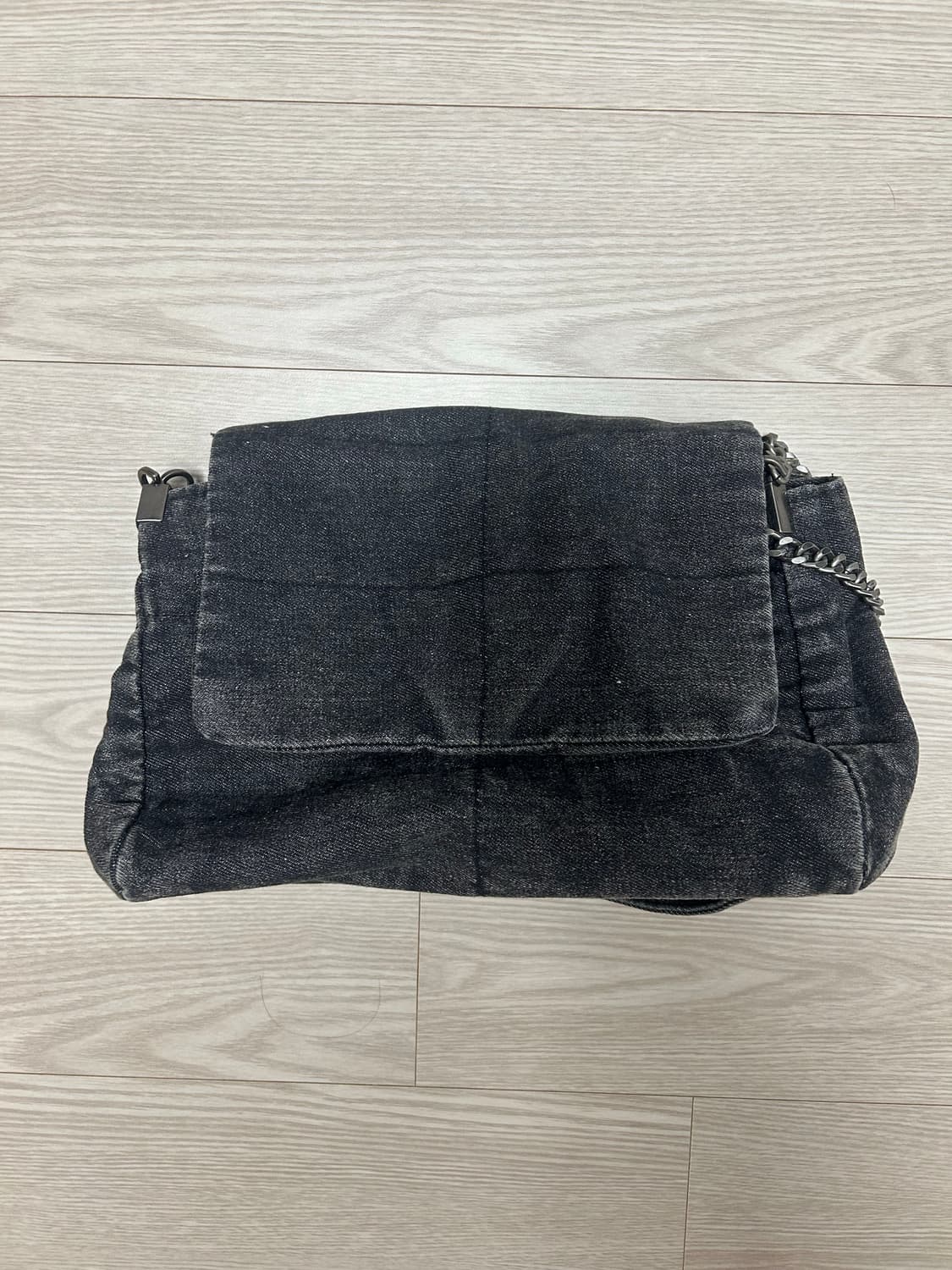 자라 락 플랩 데님 숄더백 상품이미지1