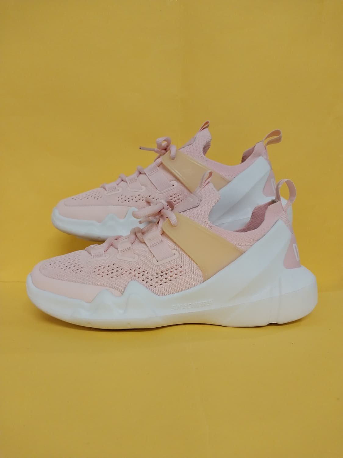 여성 스케쳐스 DLT-A 라이트핑크화이트 운동화 (240) 상품이미지1