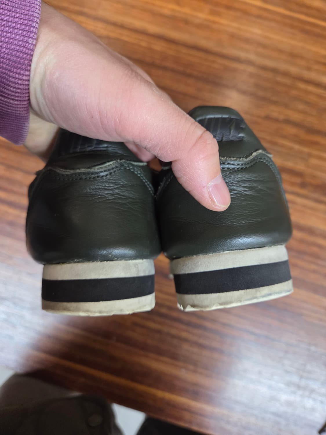 나이키 빈티지 코르테즈 레더 딥카키 285 상품이미지3