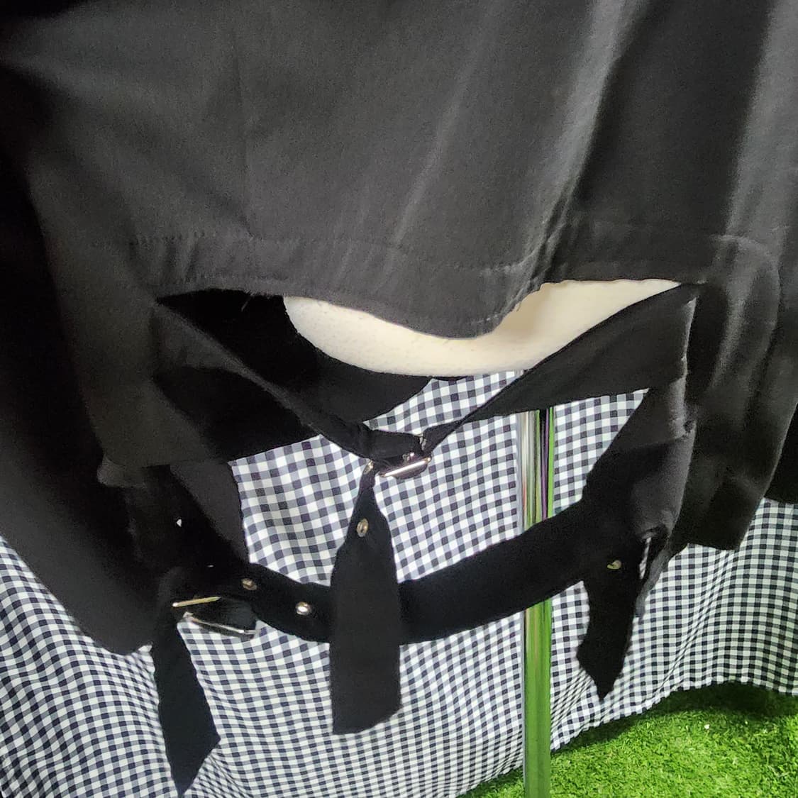 백 스트랩 디테일 블랙 테일러드 자켓 / 유니크 스트릿 무드 상품이미지4