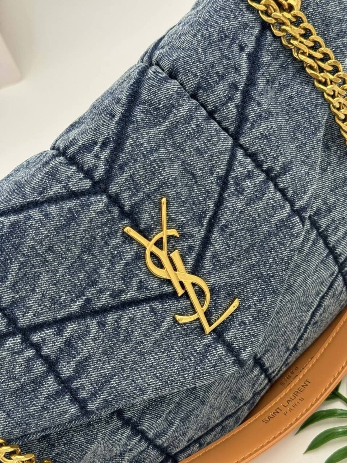 생로랑(Saint Laurent)
'루루 푸퍼(Loulou Puffer) 상품이미지4