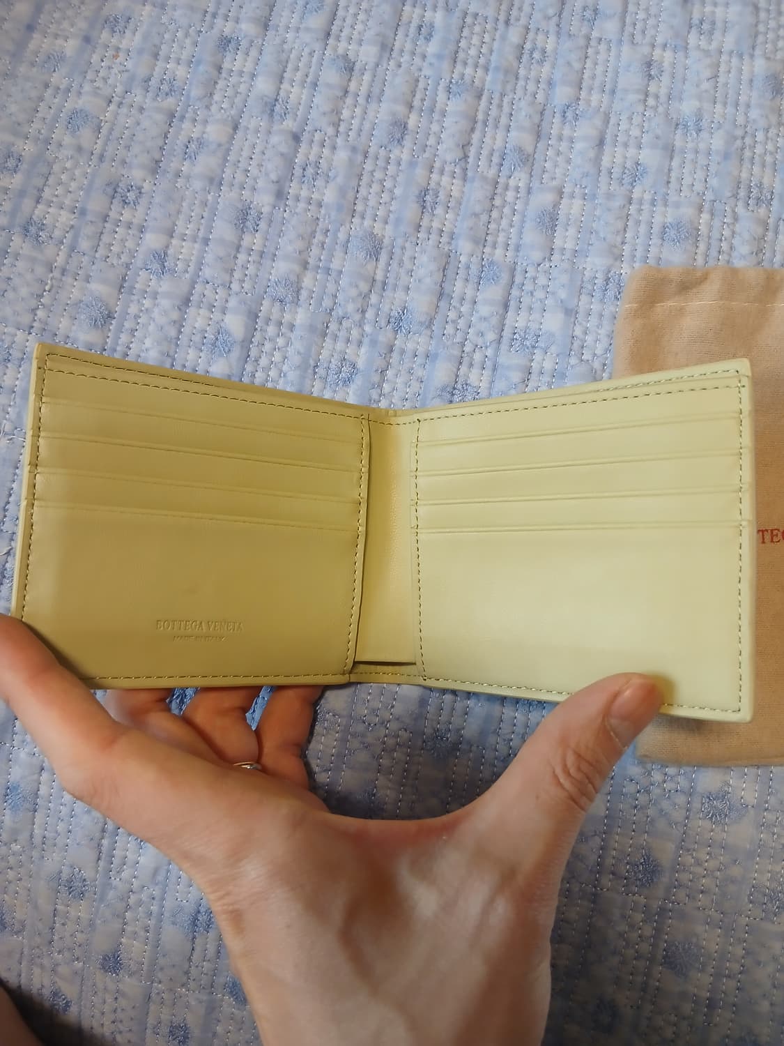 보테가 베네타 남자 지갑 상품이미지2