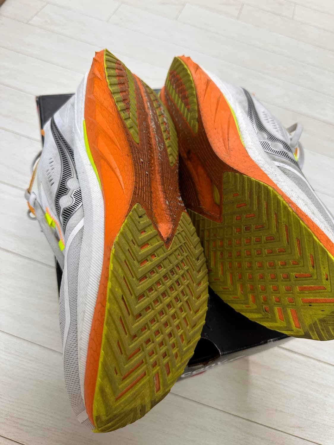 써코니 엔돌핀 스피드4 265 상품이미지3