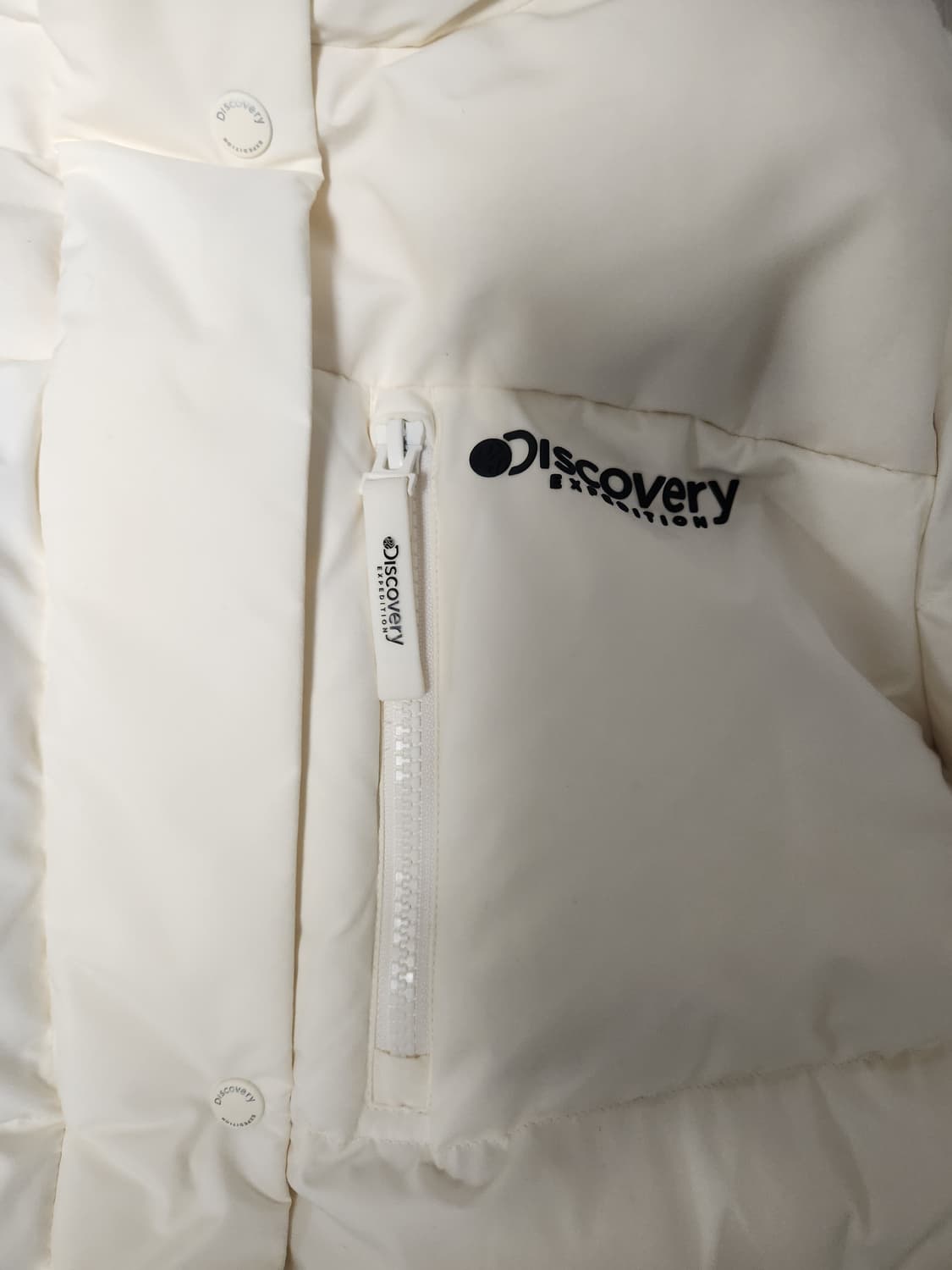 새상품급)디스커버리 반슬리 다운 롱패딩 DWDJ8F026  사이즈90 상품이미지3