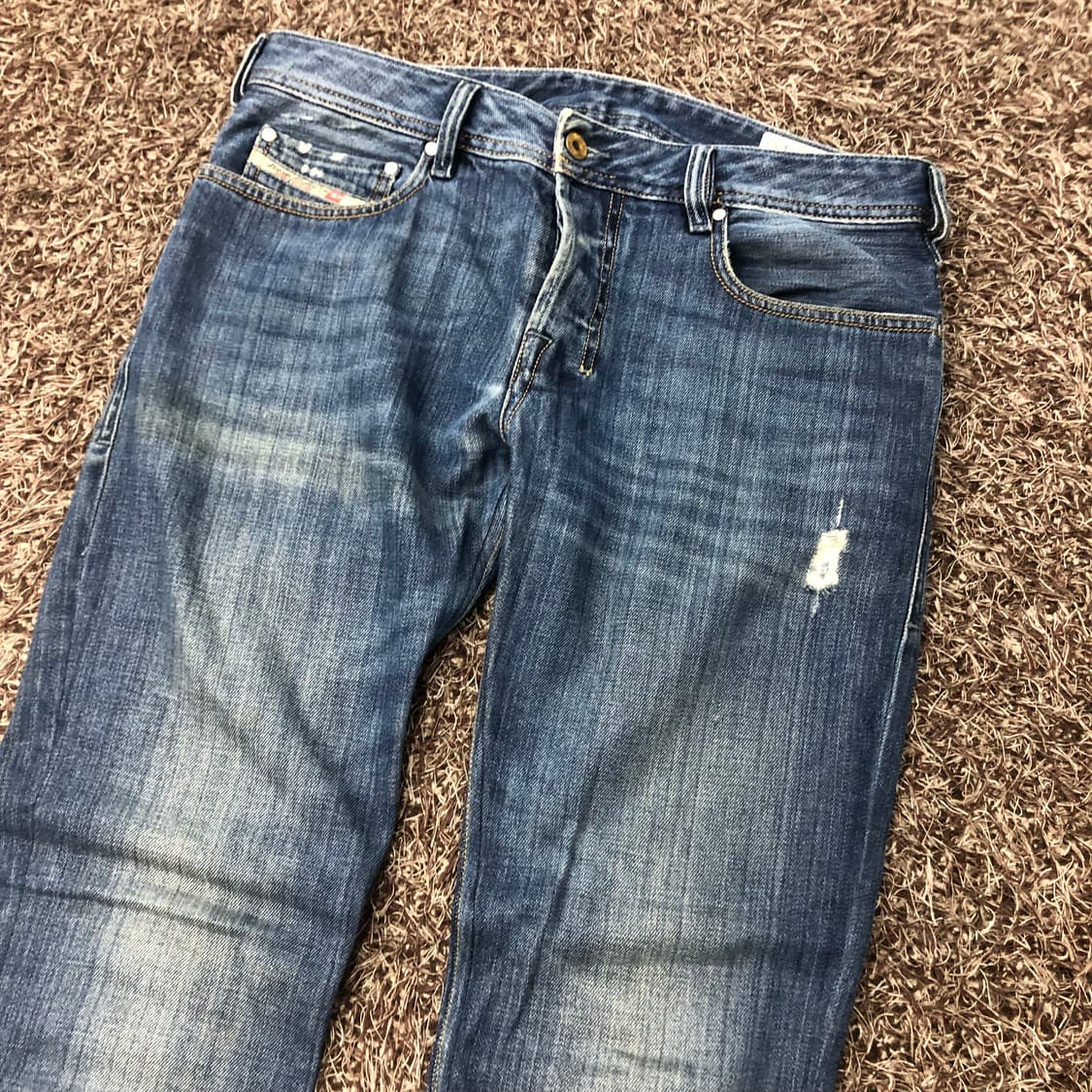 디젤 ZATINY 워싱 디스 부츠컷 데님 팬츠 상품이미지3