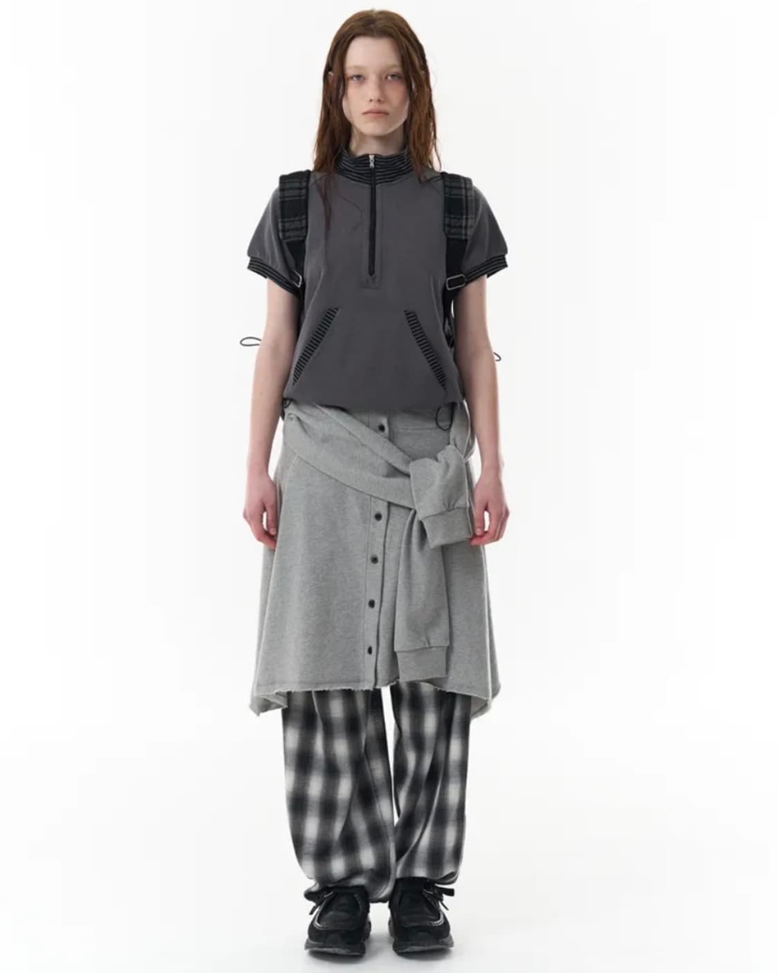 파히섬 SOFT STRIPE ZIP-UP CHARCOAL 상품이미지1