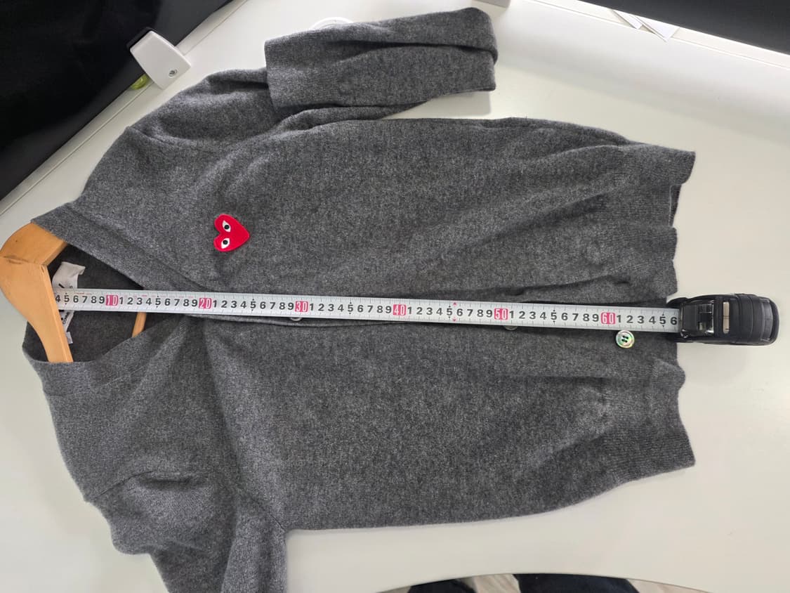 꼼데가르송 플레이 라인의 그레이 가디건  M 상품이미지8