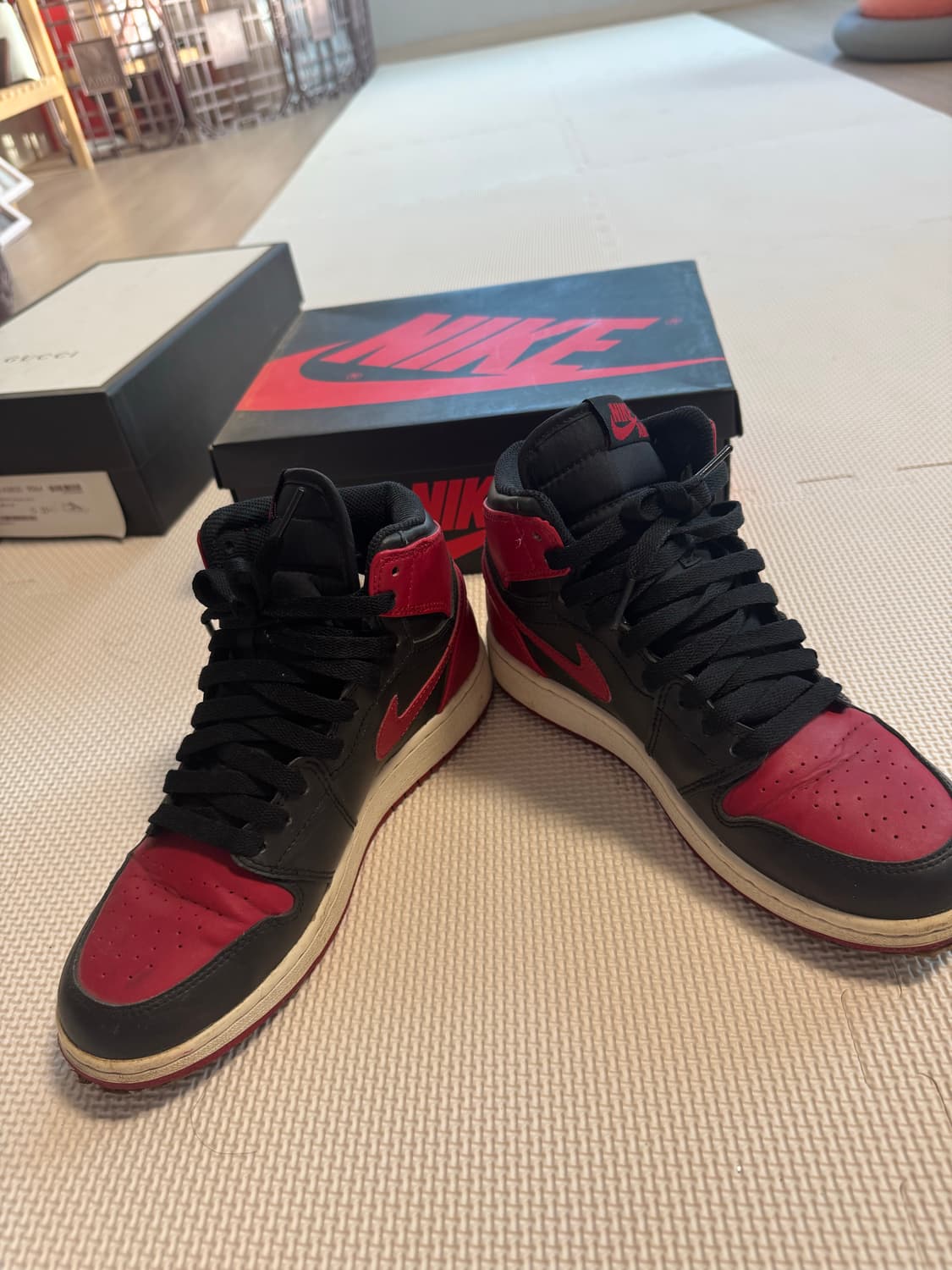 조던1 레트로 하이 og 브레드 상품이미지2