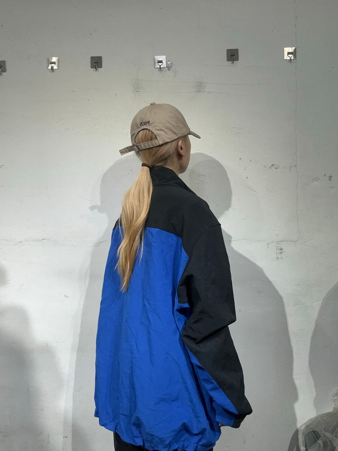 노스페이스 블랙 블루 오버핏 바람막이 자켓 XXL 상품이미지3