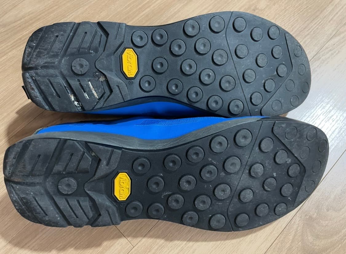 아크테릭스 아라키스(Arc'teryx Arakys) 어프로치 슈즈 상품이미지5