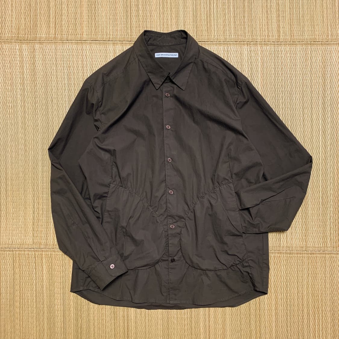 포스트아카이브팩션 셔링 셔츠 (2025) 브라운 상품이미지6