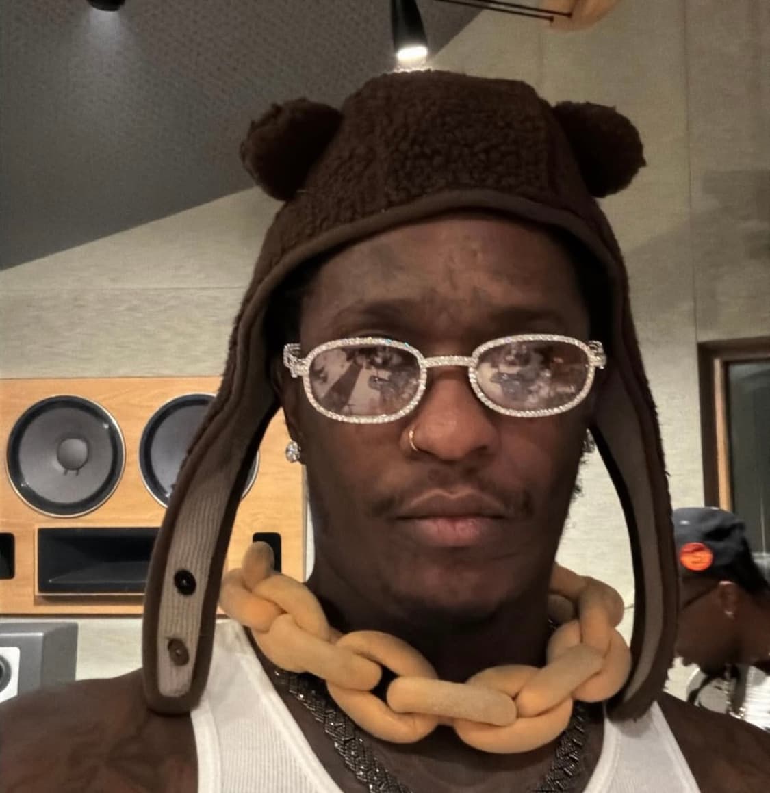 프라다 더블 몽크 구해요 상품이미지1