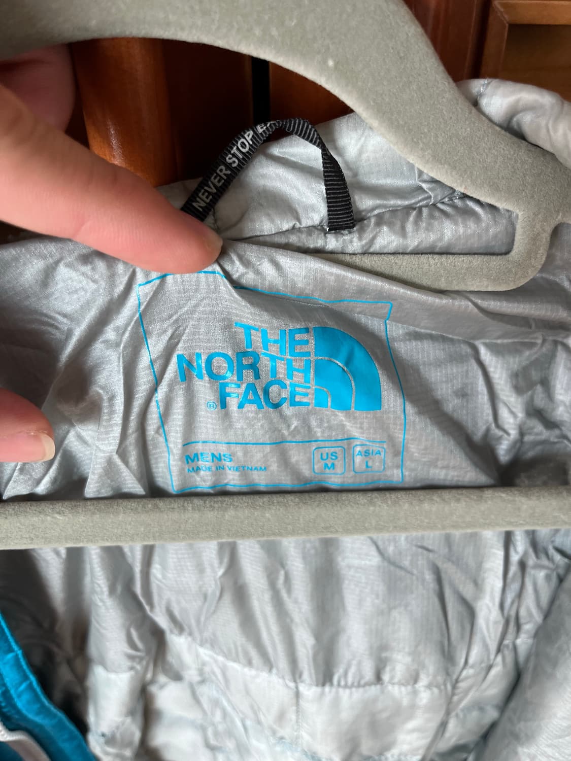 노스페이스 경량패딩 Asia L 상품이미지3