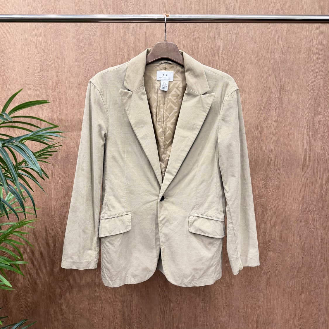 아르마니 익스체인지 싱글 블레이저 자켓 로고 패턴 안감 디테일 베이지 상품이미지1