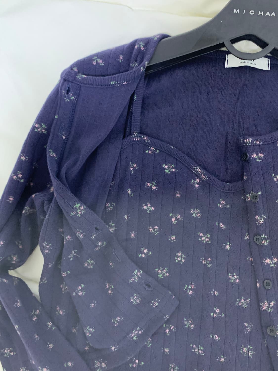 프롬뮤즈 플라워 펀칭 가디건 세트 네이비 상품이미지6