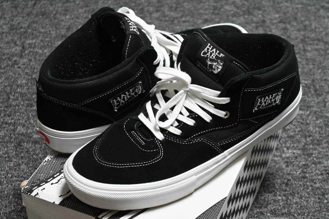 (310) 반스 스케이트 하프캡 검흰 상품이미지1