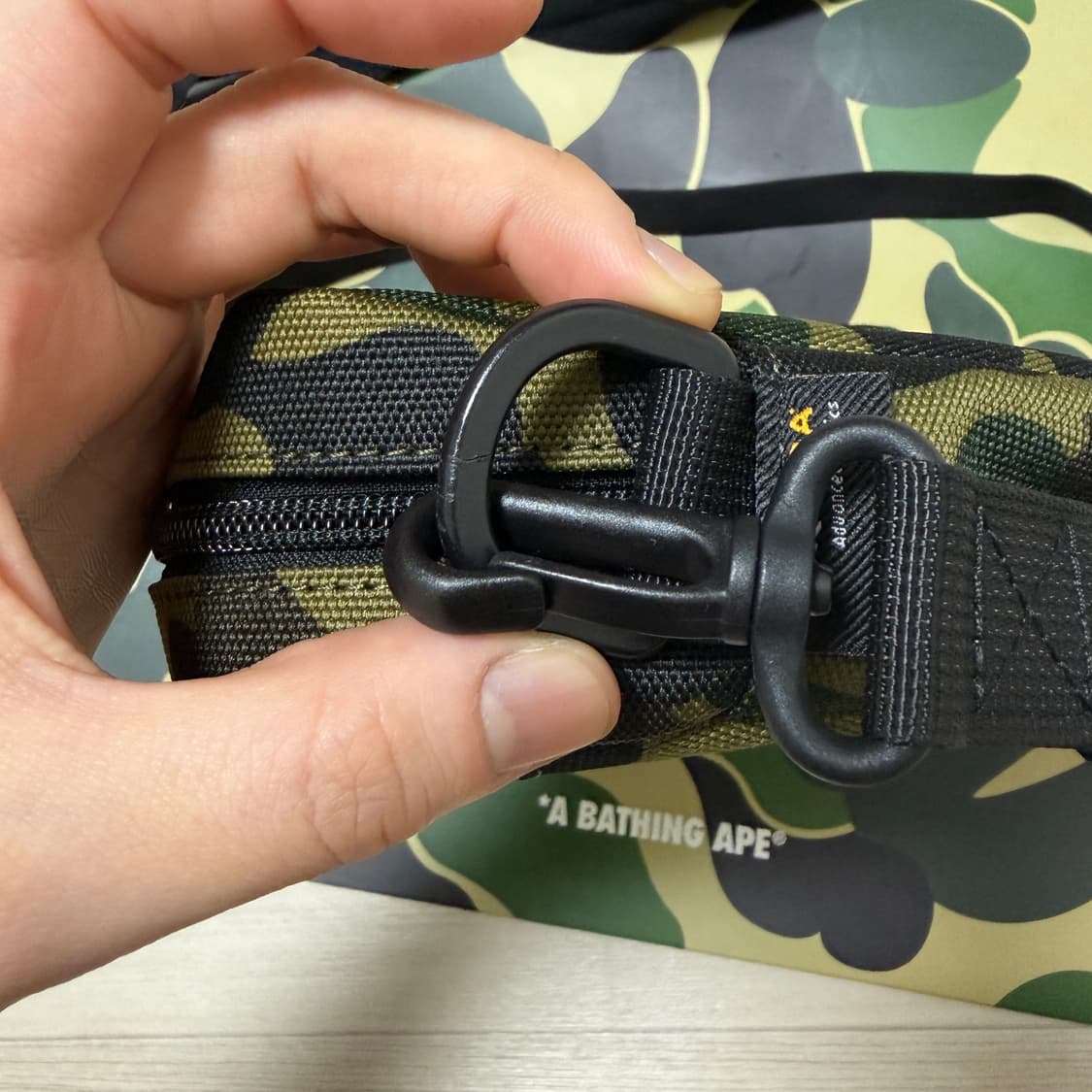 정품 베이프 숄더백 상품이미지5