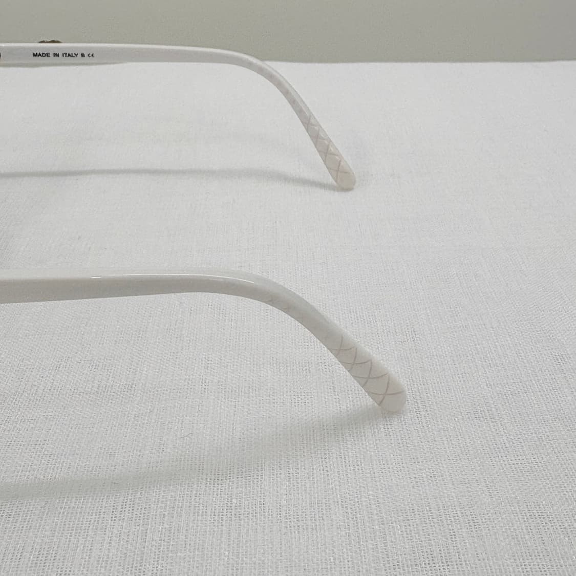 CHANEL 샤넬 빈티지 CC로고 블랙화이트 뿔테 상품이미지8