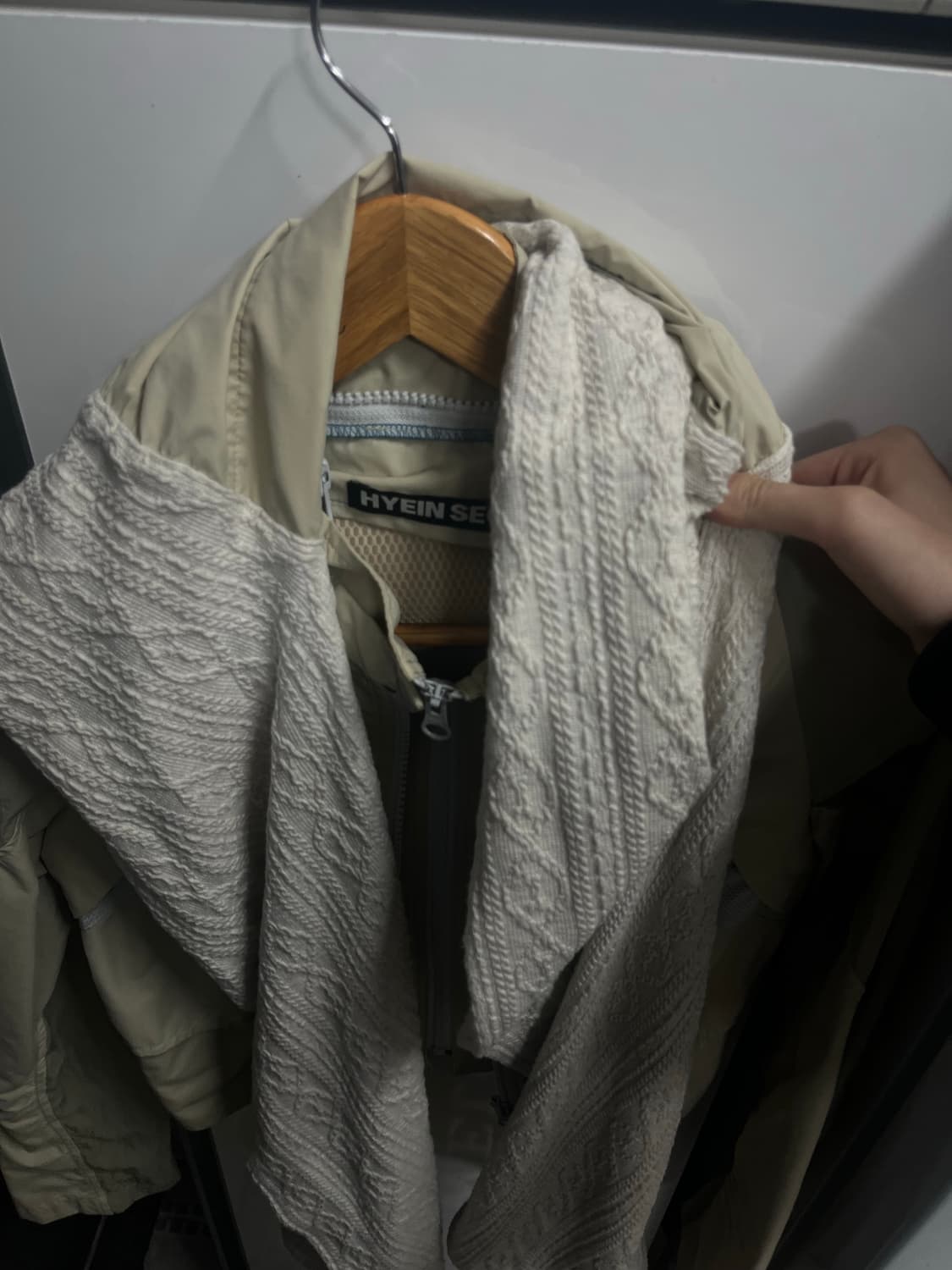혜인서 머플러 자켓 사이즈 1 판매합니다 상품이미지3