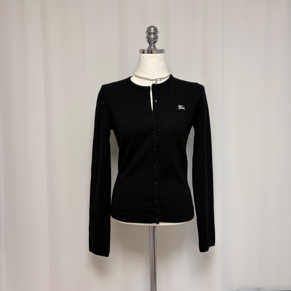 버버리 런던 울 가디건 블랙 상품이미지4