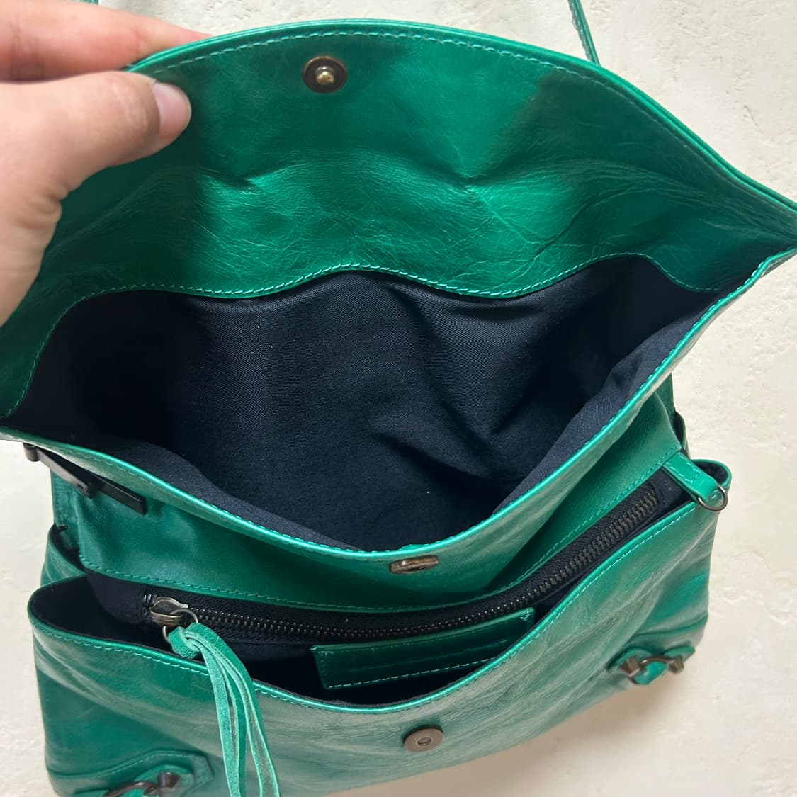 발렌시아가 엔벨로프 크로스백 (클러치+숄더스트랩) 상품이미지4