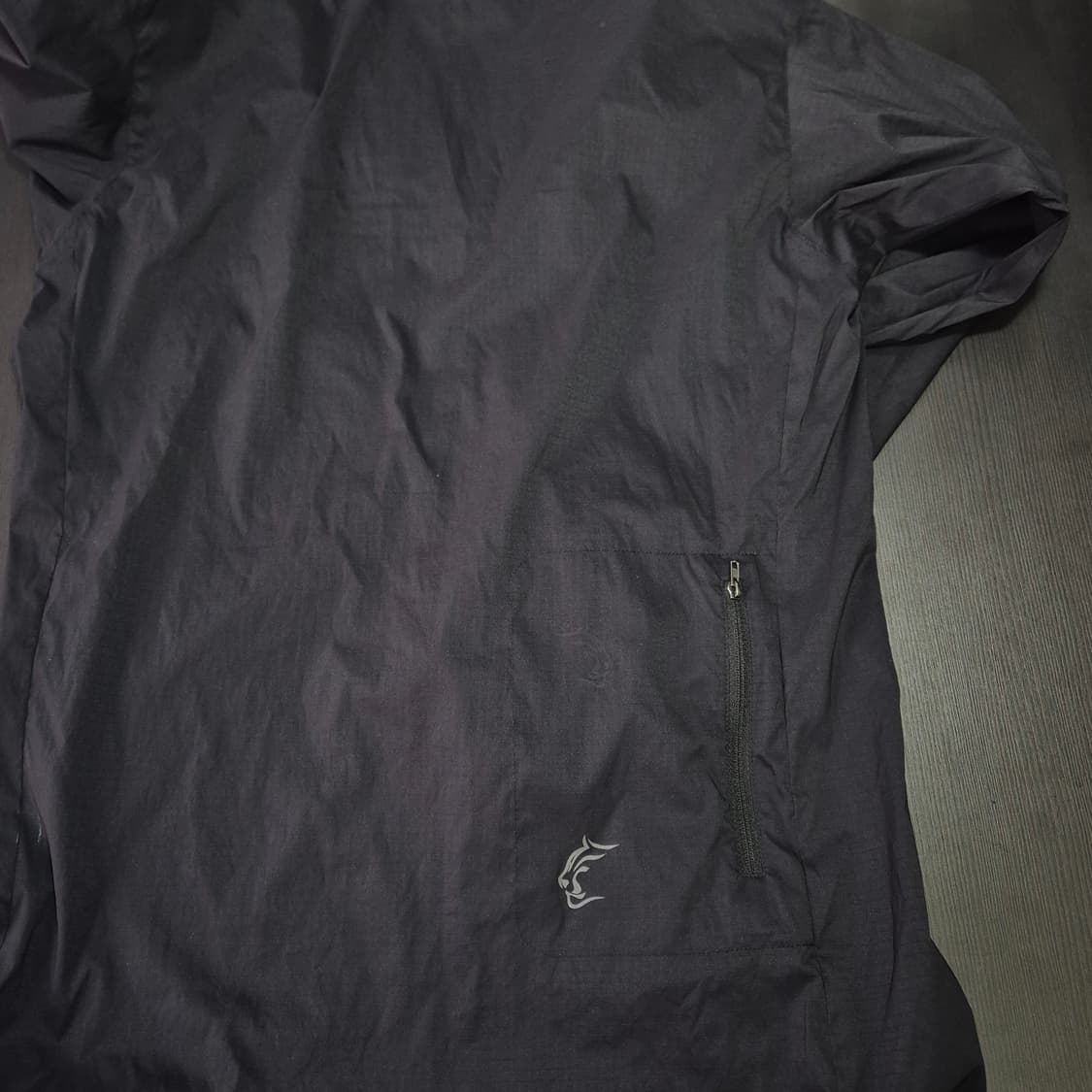 티톤브로스 퍼텍스퀸텀에어 S사이즈 바람막이 상품이미지5