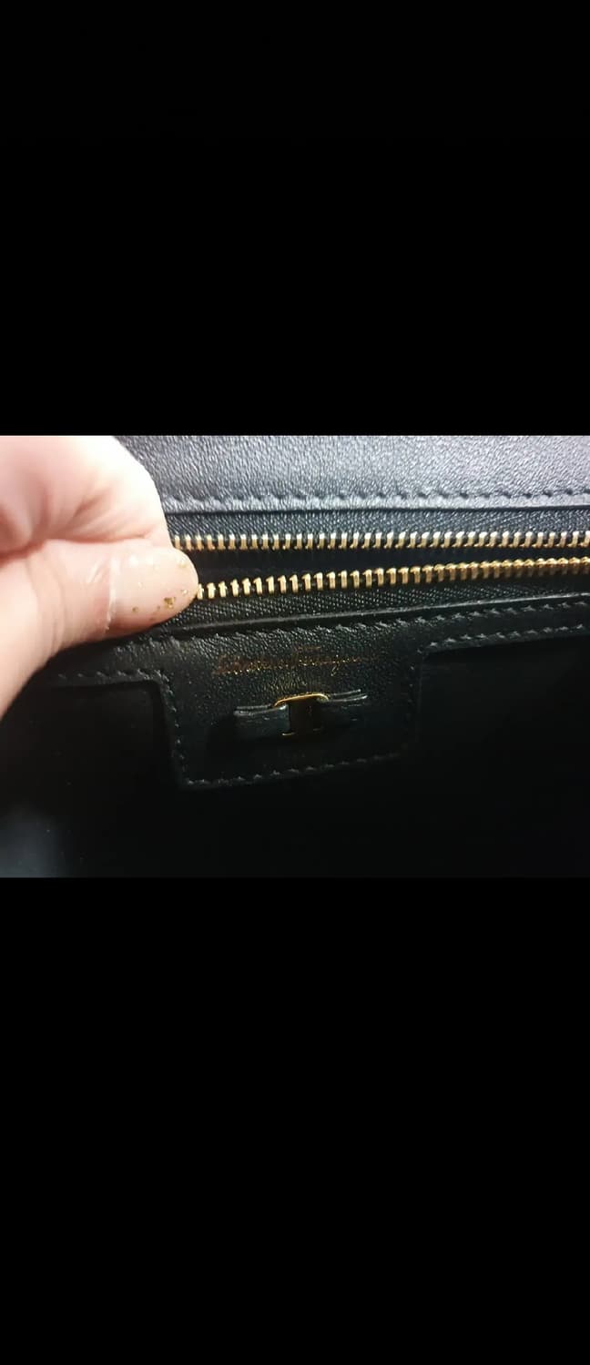 지방시 호보백 상품이미지7