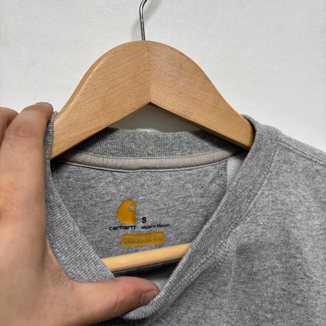 칼하트 그레이 맨투맨 상품이미지4