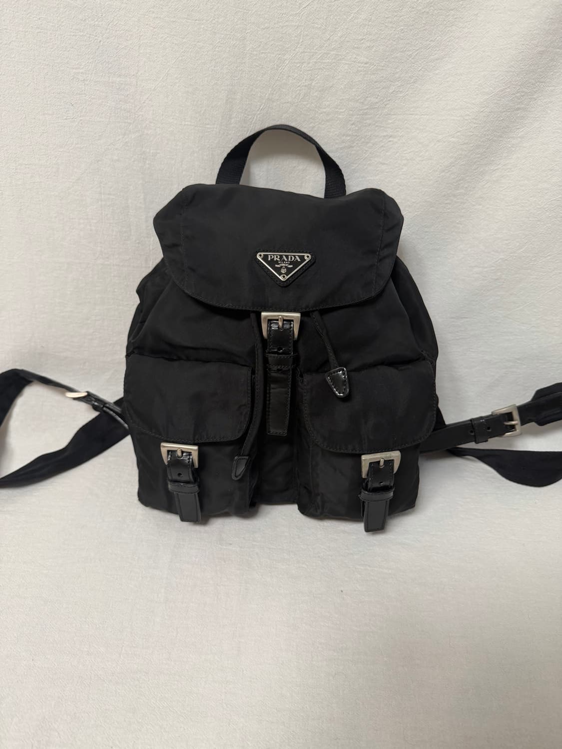 정품 프라다 포코노 나일론 투포켓 블랙 백팩 스몰 상품이미지2