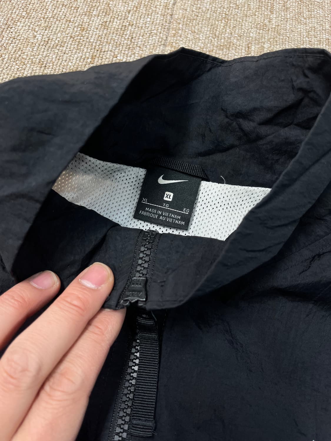 나이키 빅로고 비람막이 상품이미지4