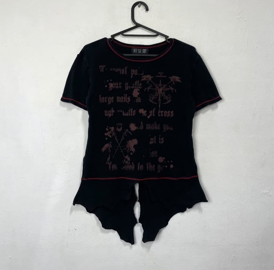 무사시 고딕 고스 펑크 언발란스 날개쉐입 반팔 상품이미지1