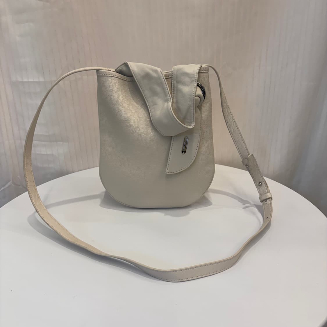 정품 코이무이 토트 크로스백     상품이미지1