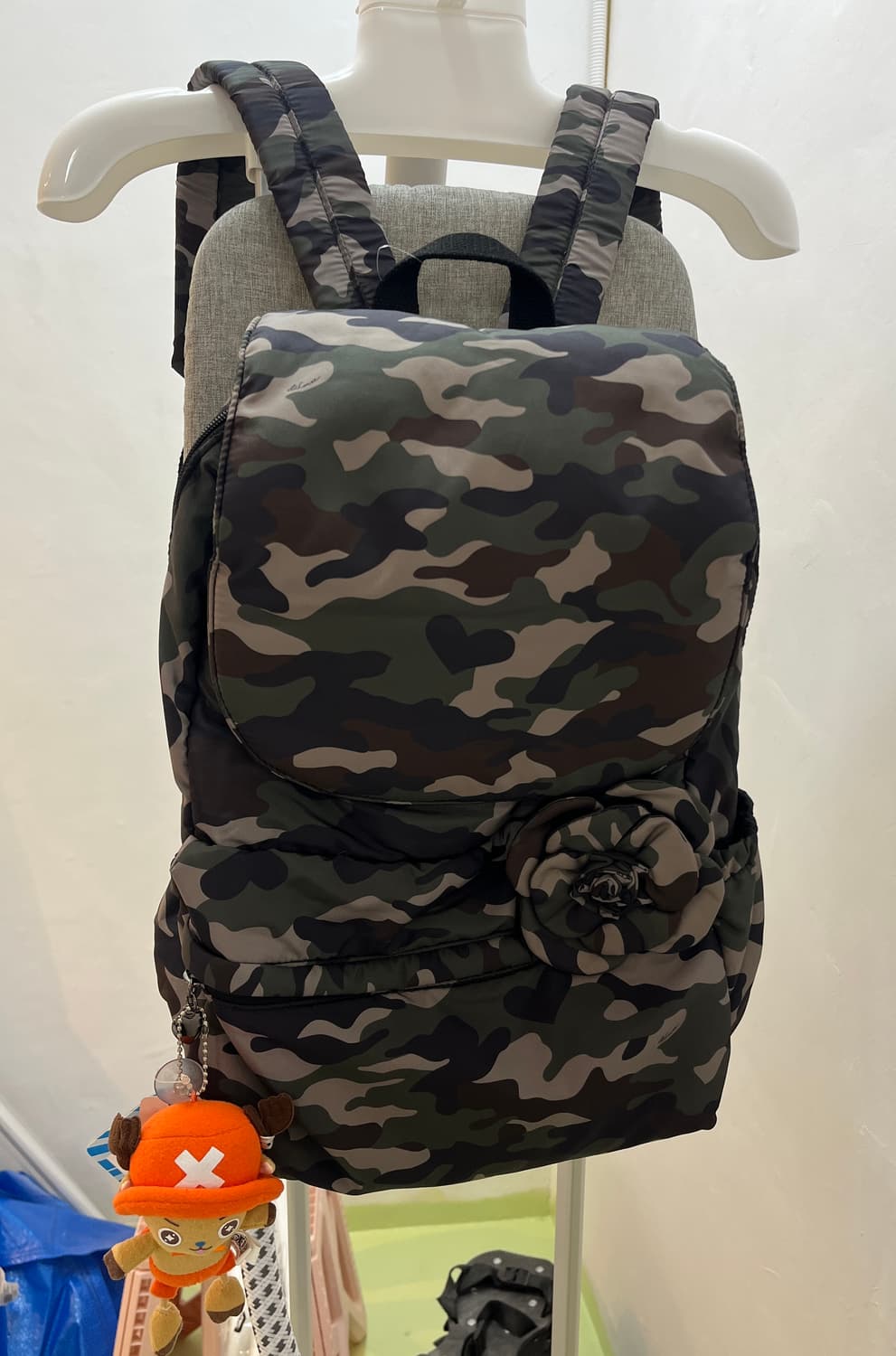 밀리터리 패턴 플라워 포인트 패딩 백팩🎒 상품이미지2