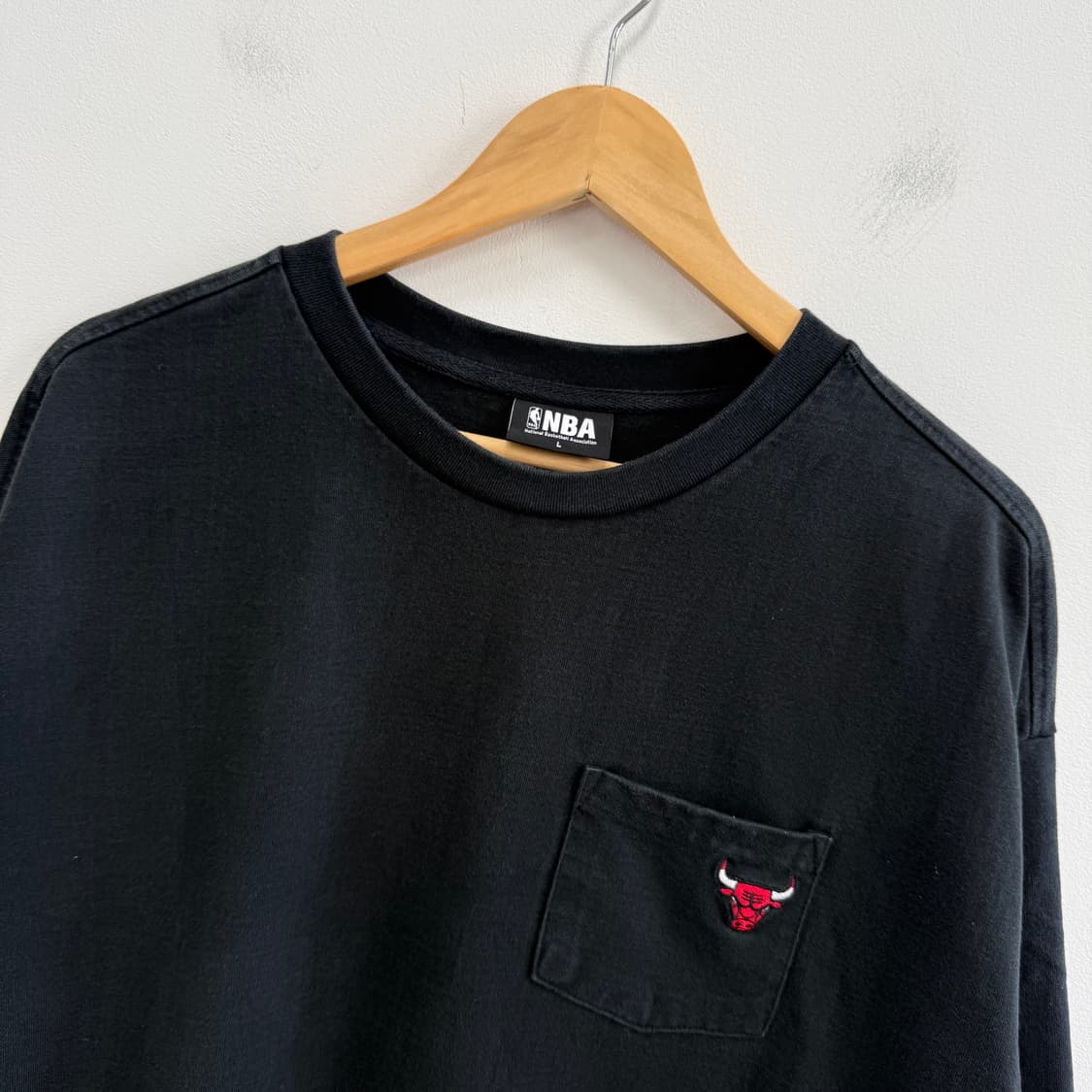 [L] NBA 엔비에이 공용 시카고불스 포켓 7부 티셔츠 3718 상품이미지3