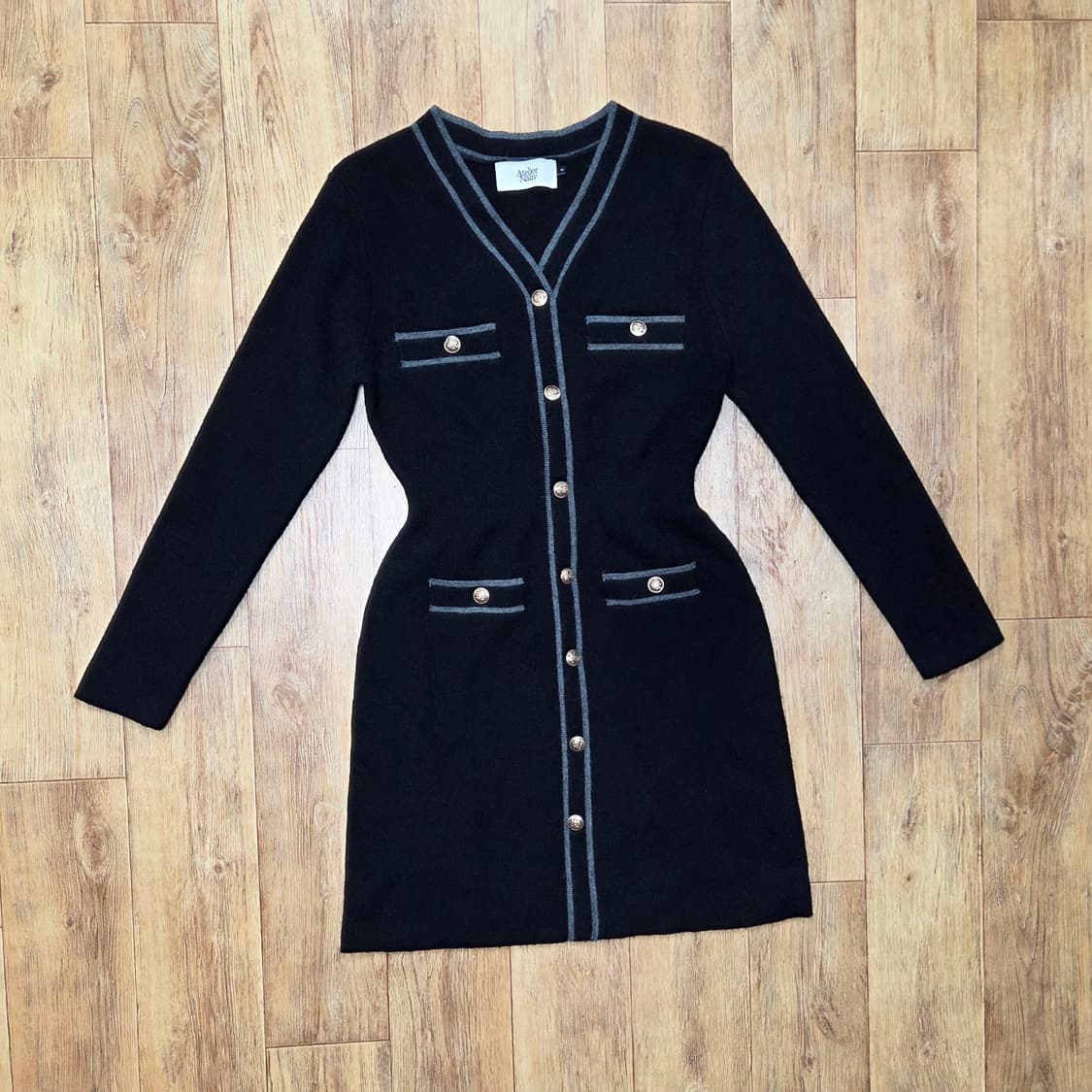 아틀리에나인(Atelier Nain) 클래식 배색라인 V넥 니트원피스 5 상품이미지5