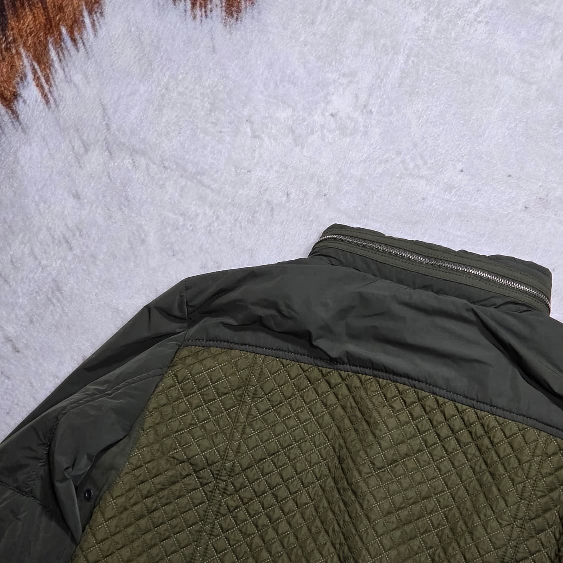 베네통 코리아 카키 야상 누빔 점퍼 상품이미지6