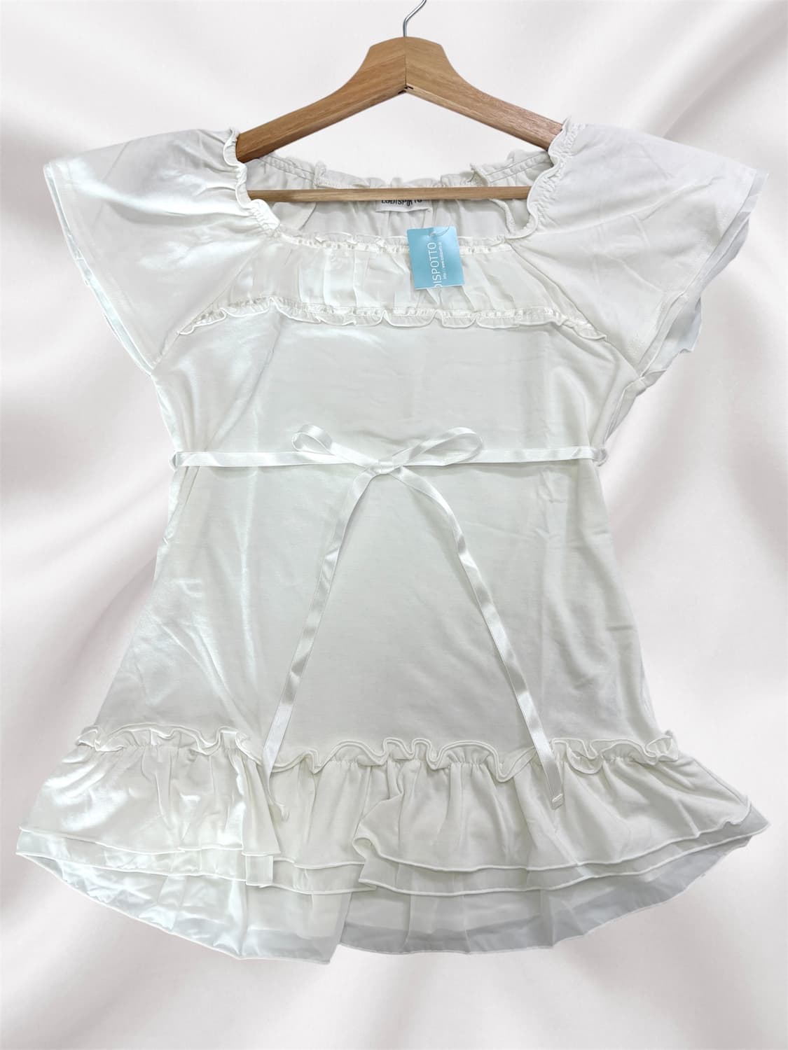 로디스포토 화이트 리본 천사 탑 M 상품이미지1