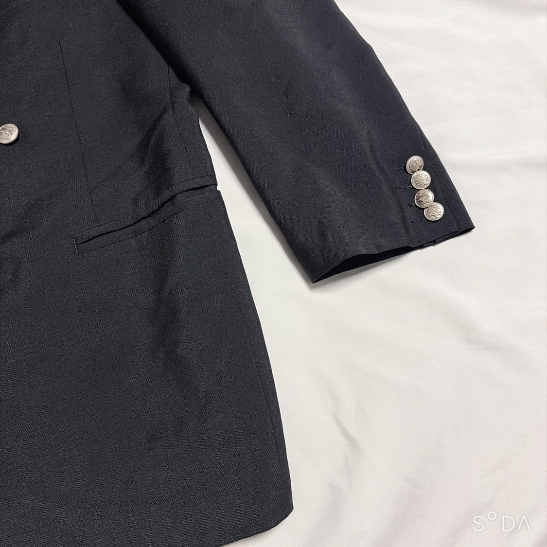 버버리 블랙 더블 브레스티드 자켓 상품이미지6