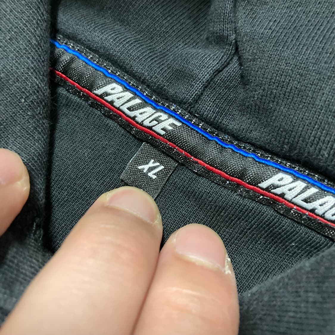 PALACE 팔라스 베이식컬리 어 후드 블랙 후드티 상품이미지5