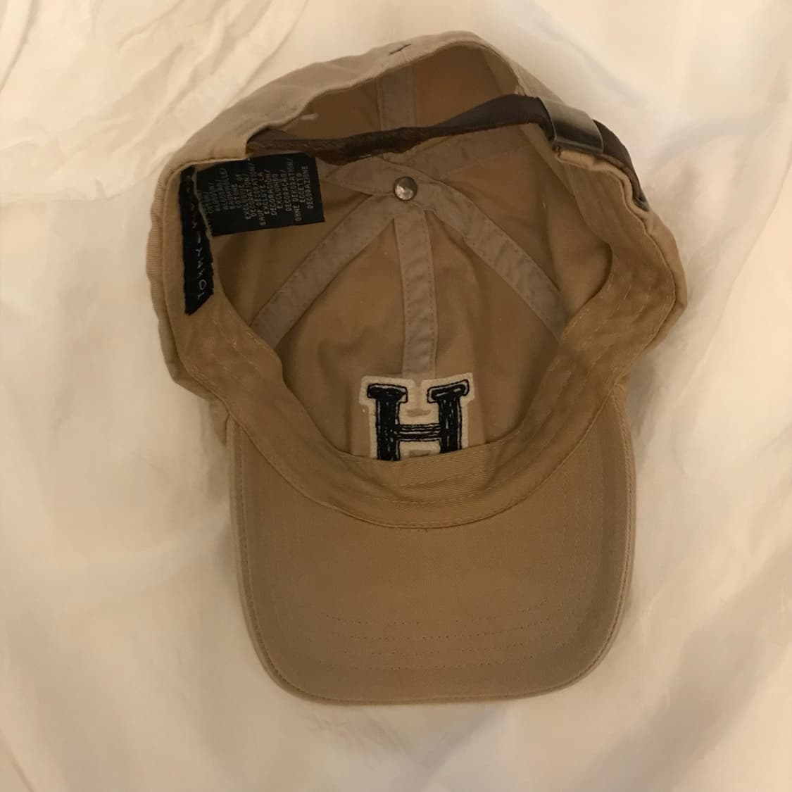 Tommy Hilfiger 타미힐피거 베이지 볼캡 상품이미지3