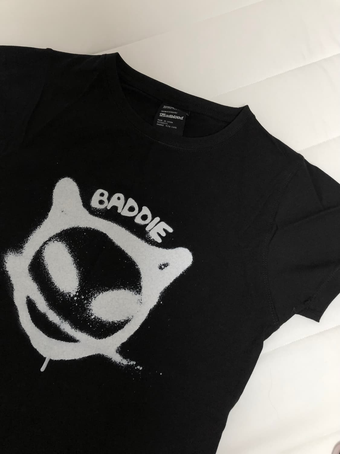 (새상품) 배드블러드 반팔 상품이미지1