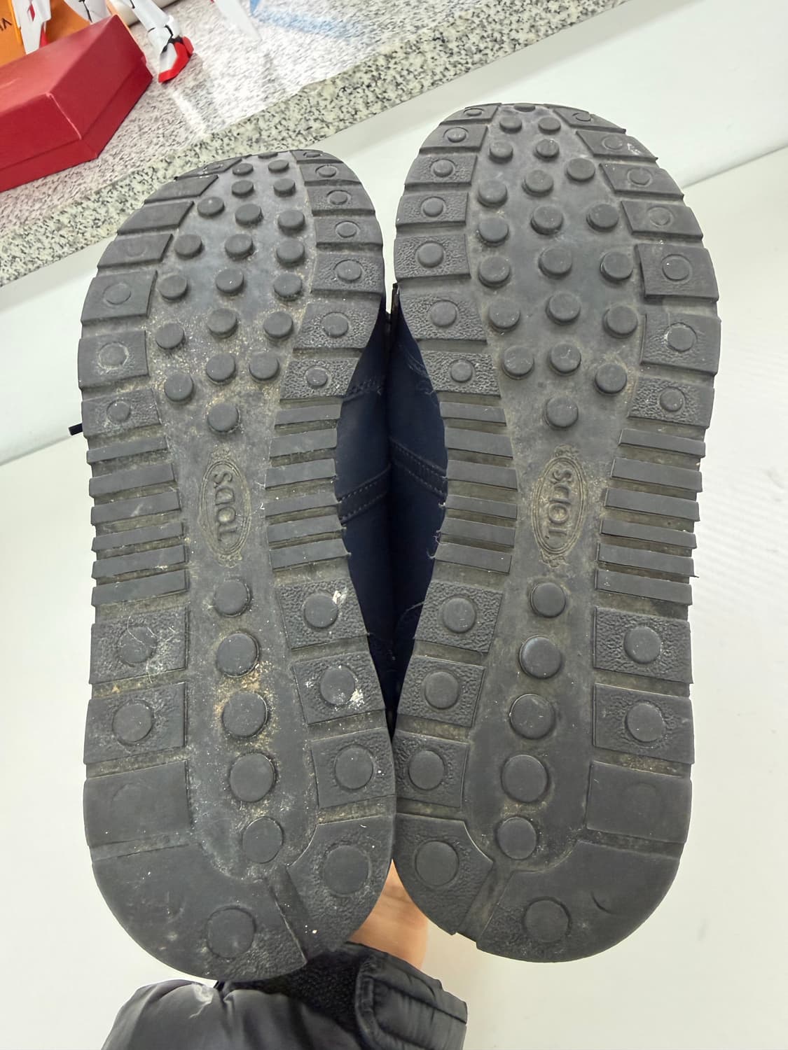 정품) TODS 토즈 여성 프린지 스니커즈 36 상품이미지10