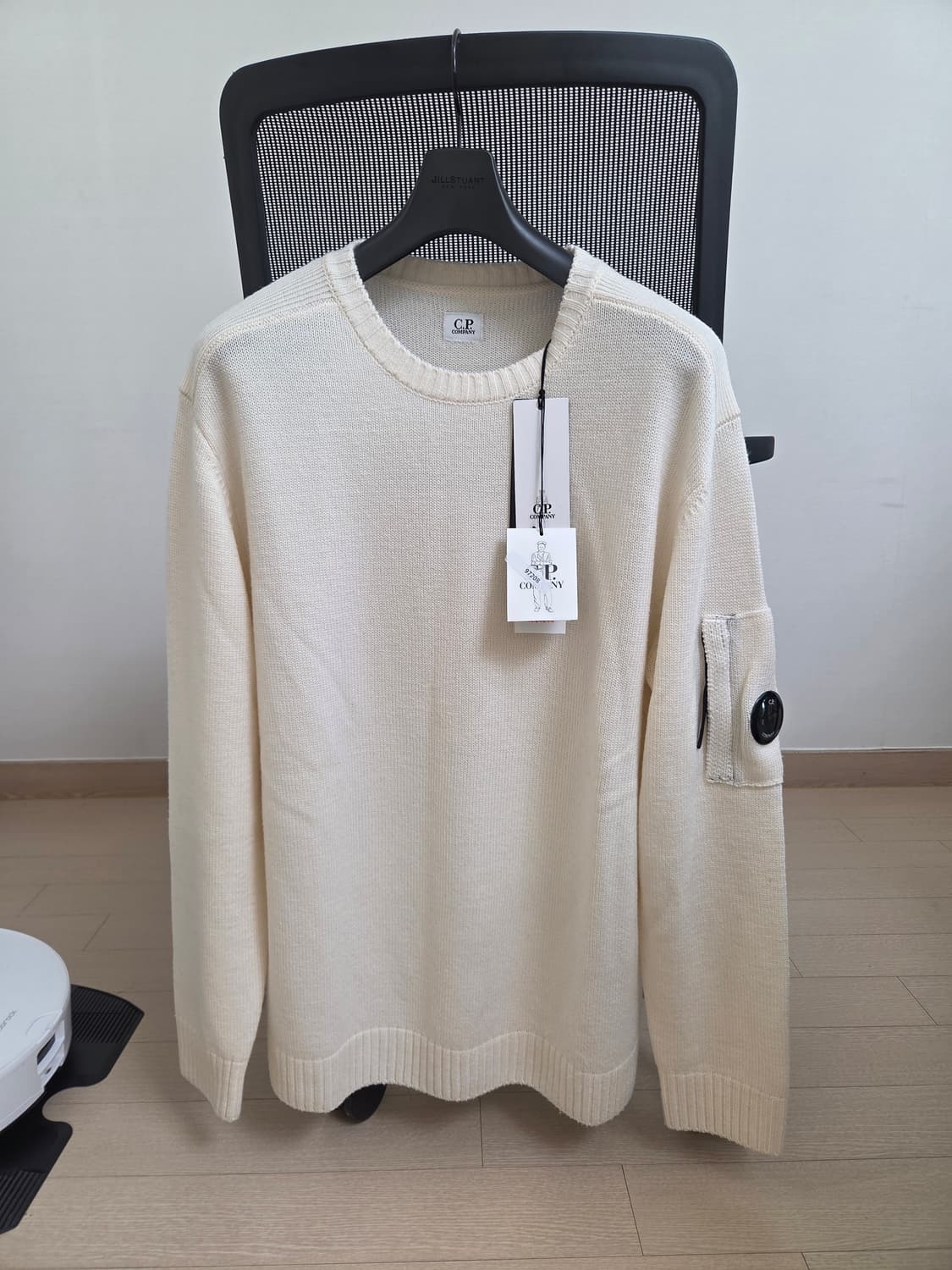 [정품] cp 컴퍼니 라나울 100% 오프화이트 렌즈 니트 XL size 상품이미지1