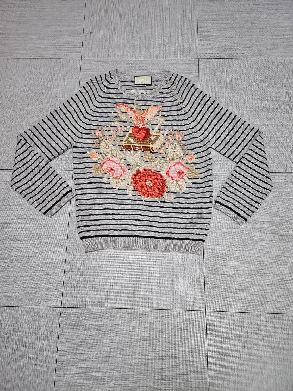 구찌 플라워 자수니트 국내100사이즈  상품이미지2