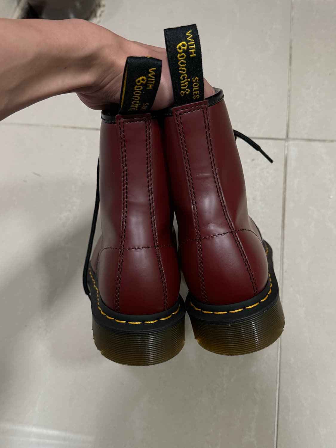 닥터마틴 1460 체리레드 상품이미지2