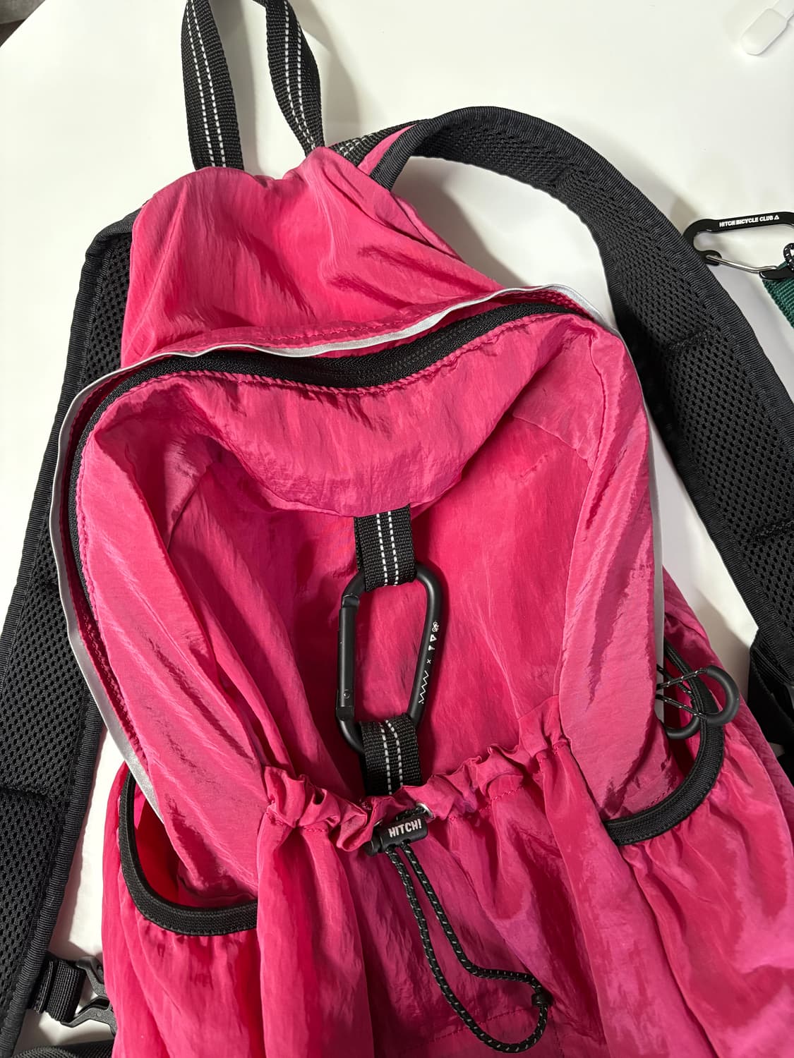히치 에메모가든 콜라보 나일론 경량 백팩 85 핑크 상품이미지4